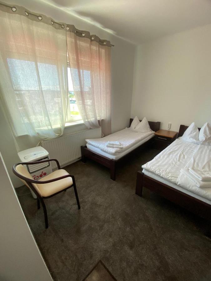 451 Rooms กราซ ภายนอก รูปภาพ