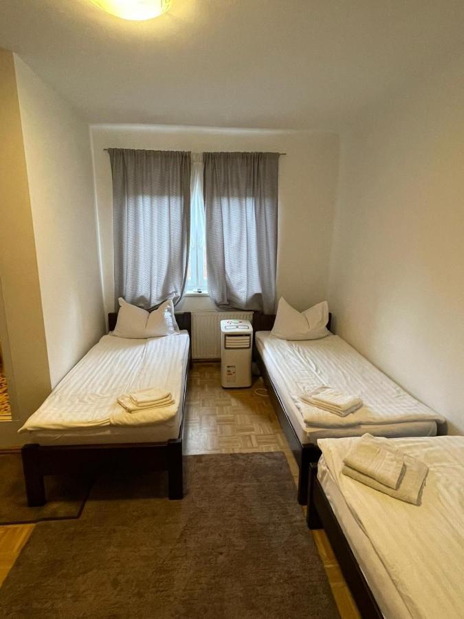451 Rooms กราซ ภายนอก รูปภาพ