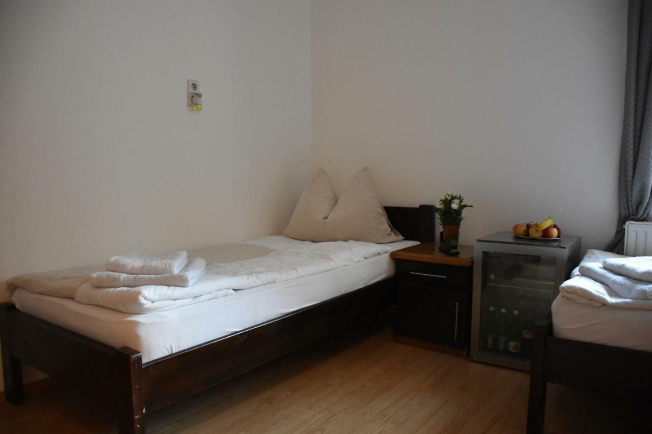 451 Rooms กราซ ภายนอก รูปภาพ