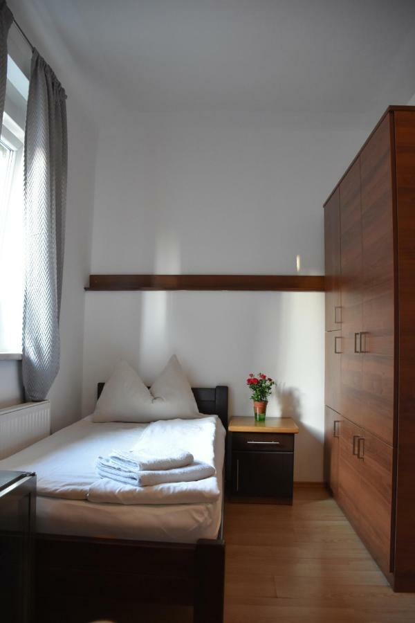 451 Rooms กราซ ภายนอก รูปภาพ